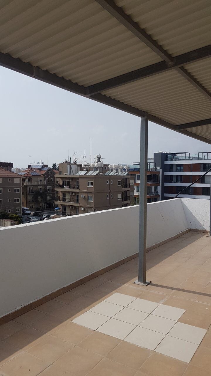 Room in 2 Bedroom Apartment